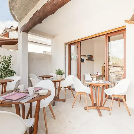 Casa de hóspedes Elianto 4*